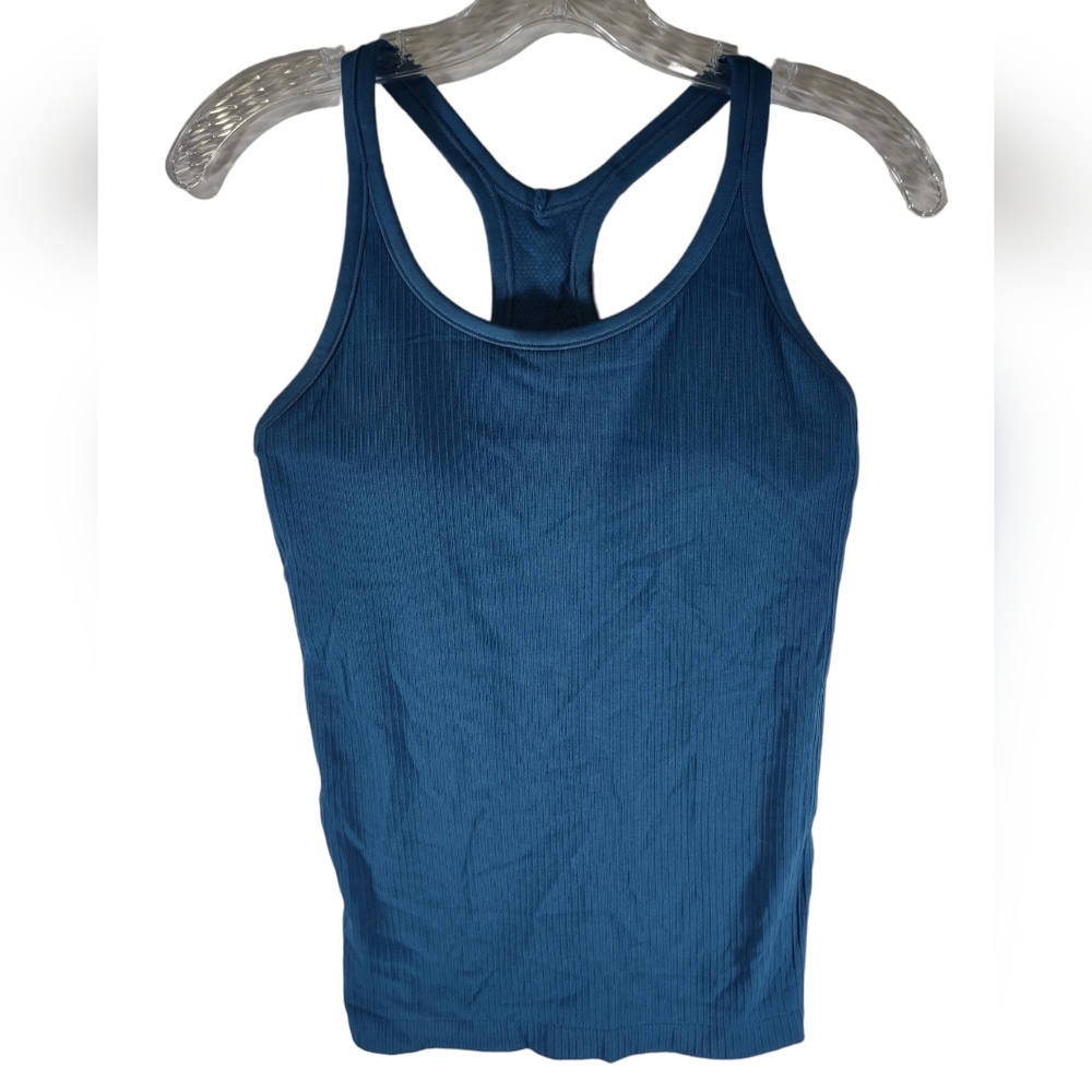 Women's tank top with built in bra size Large